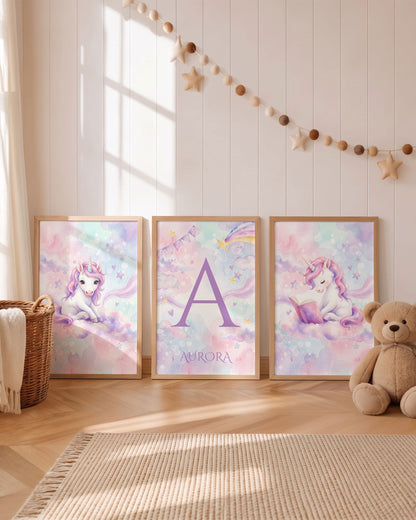 Set 3 Quadri Personalizzati - Iniziale e Unicorno Fatato, colore viola per cameretta bambina.